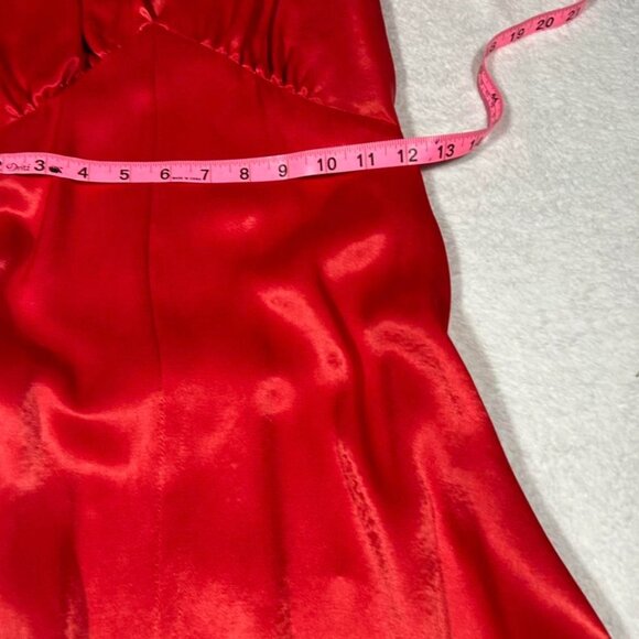Red Satin V-Neck Long Formal Dress High Slit Size M Prom 2026 Homecoming - Picture 5 of 7